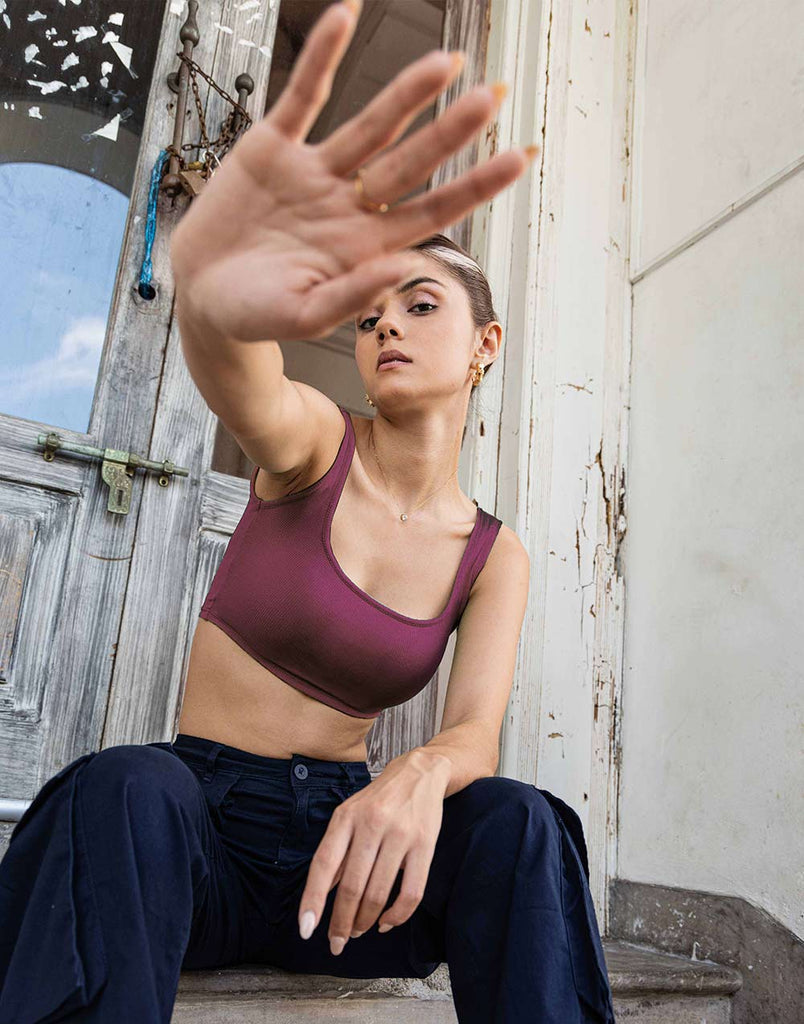 Tantalize Ribbed Crop Top