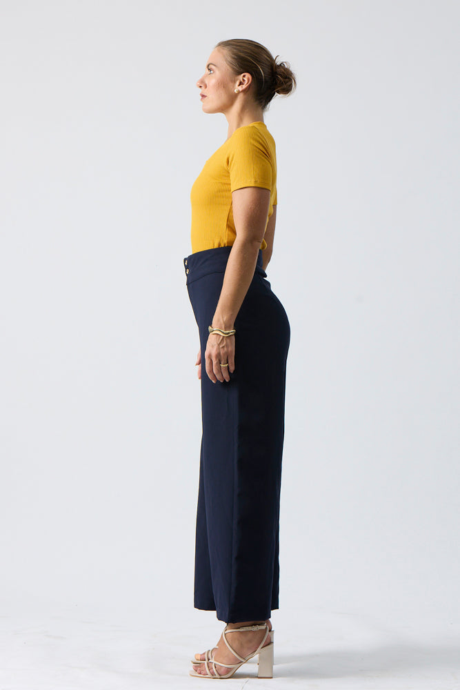 Minimal Square Rip Knit Top