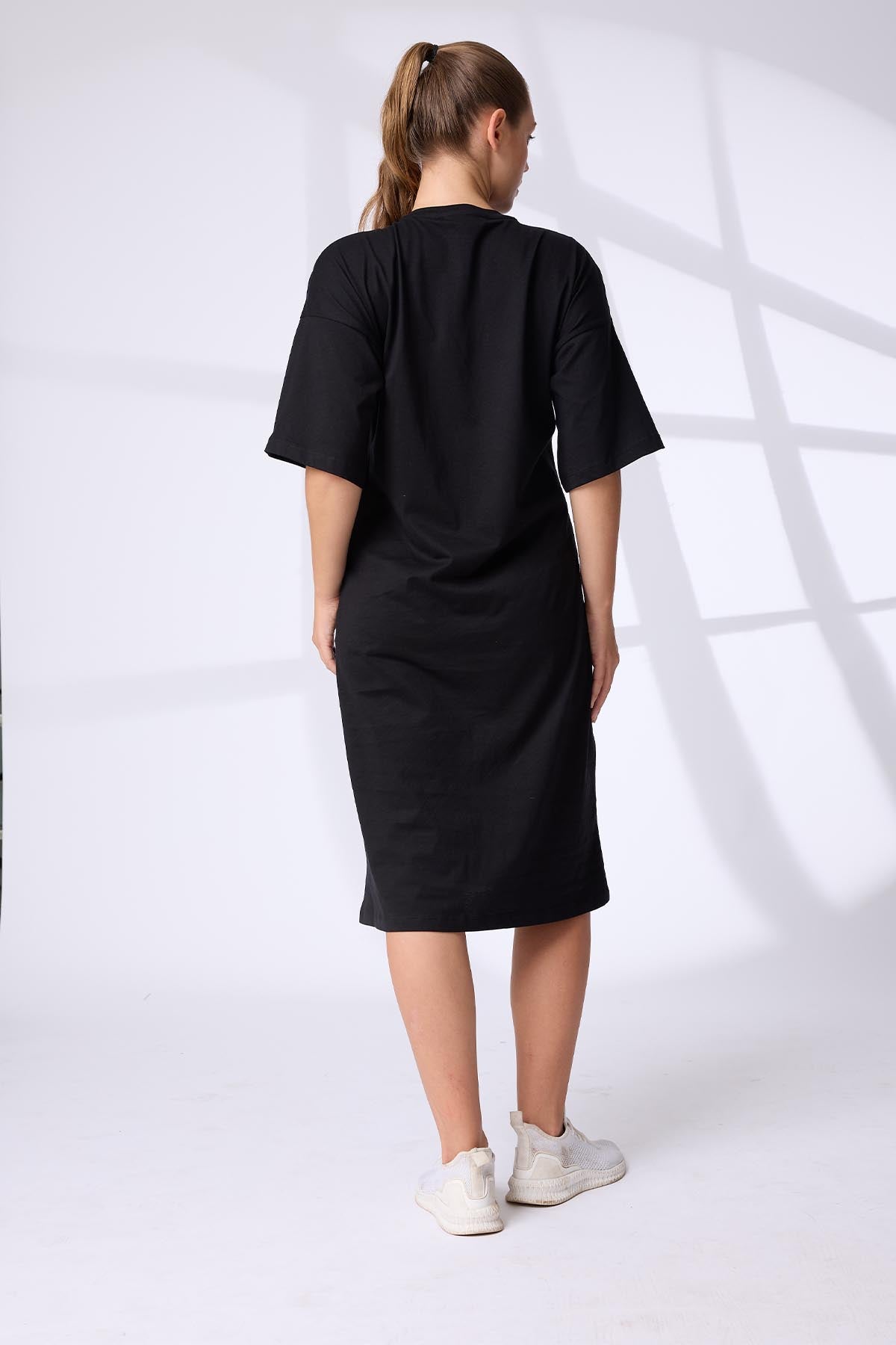 Graphic Edge Dress