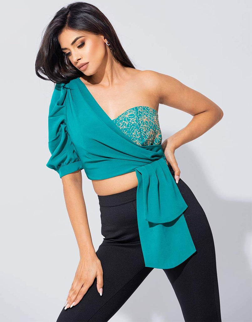 Petalled moment crop top