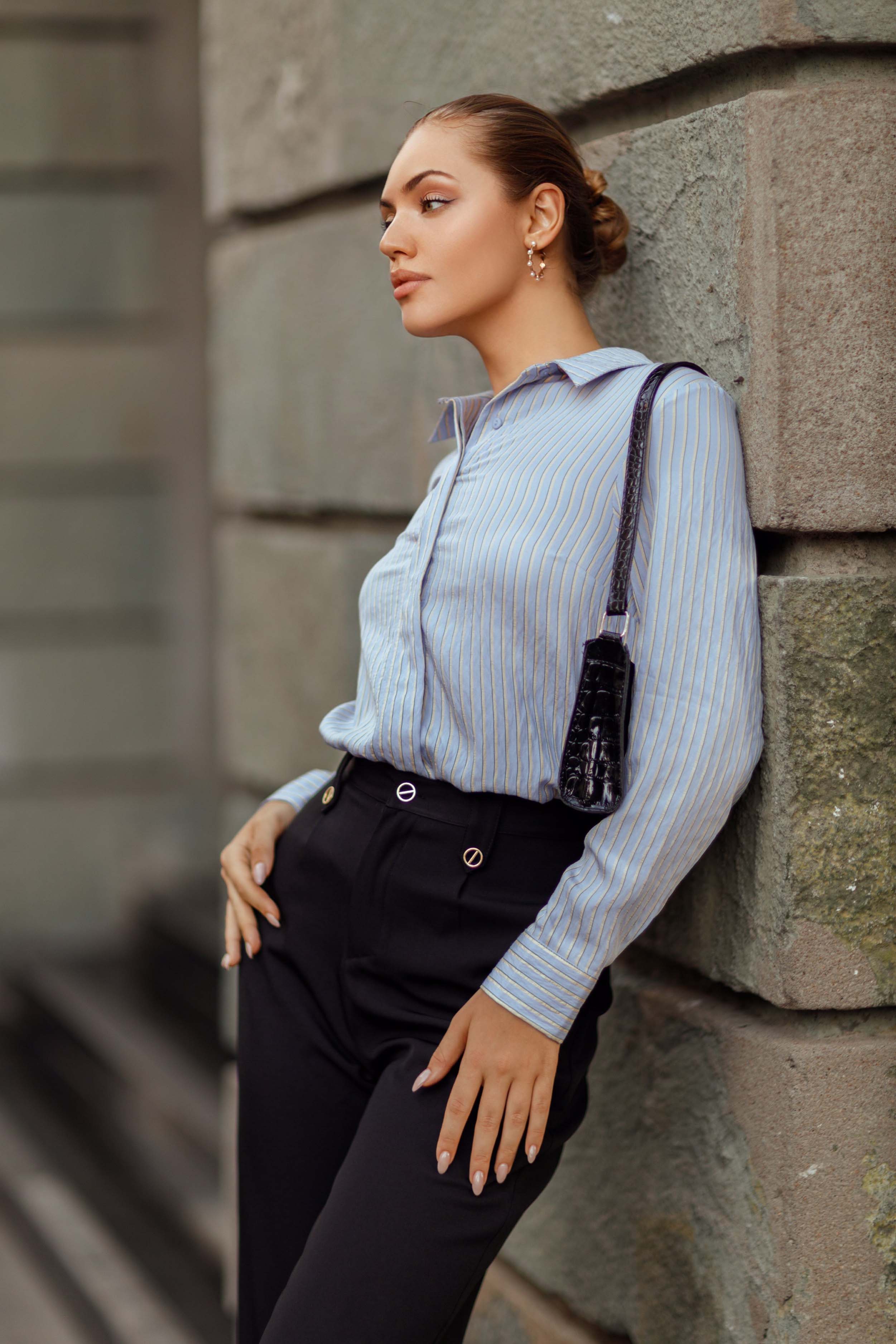 Sleek Stripe WW Shirt