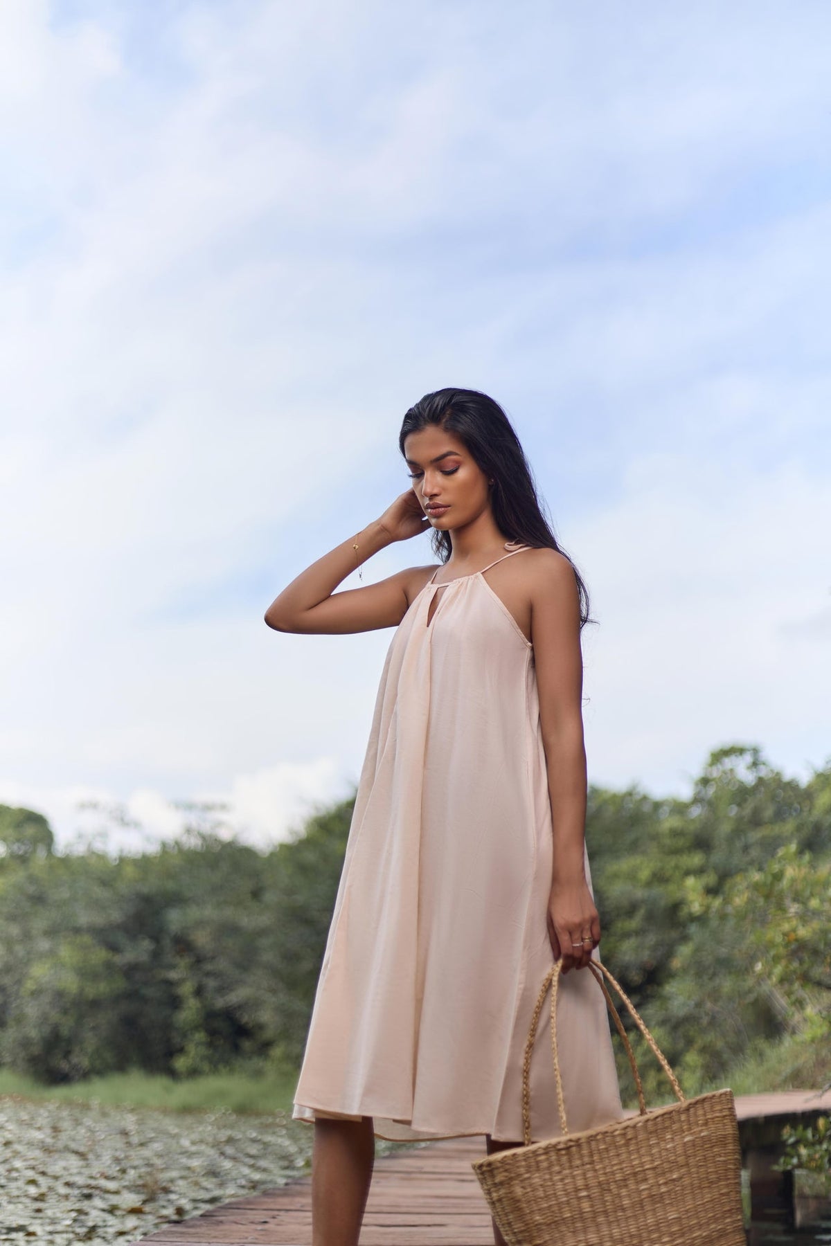 Lunara Bloom Linen Dress