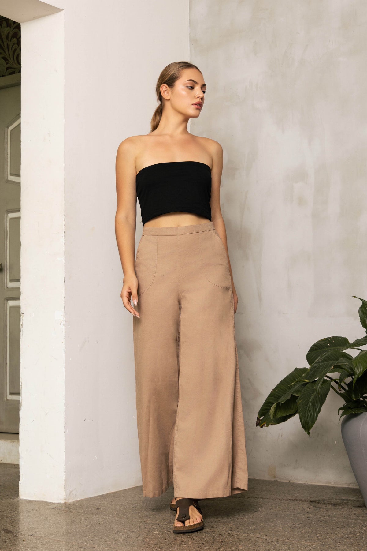 Aurelia Linen Pant