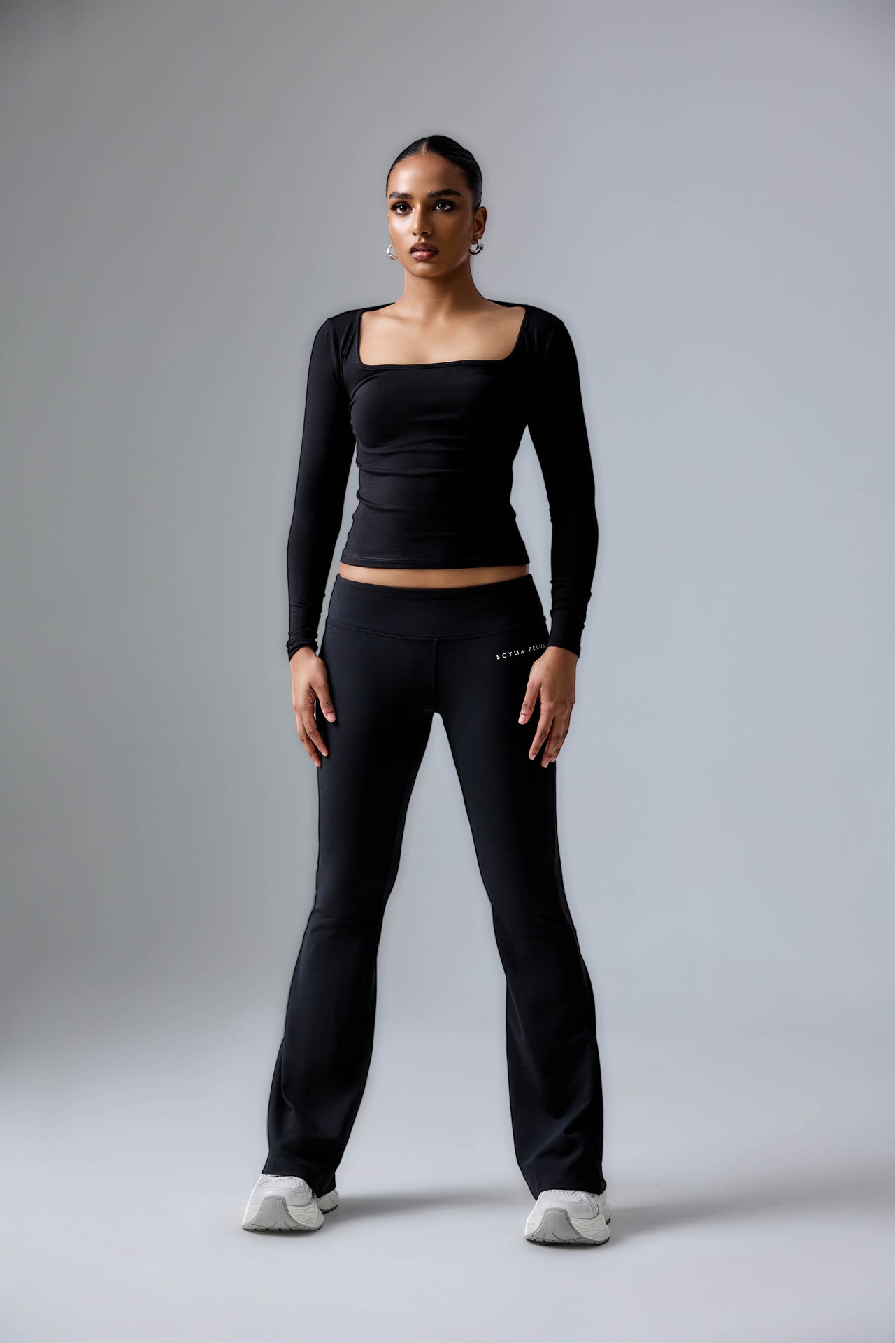 SCY Low Rise Flare Legging