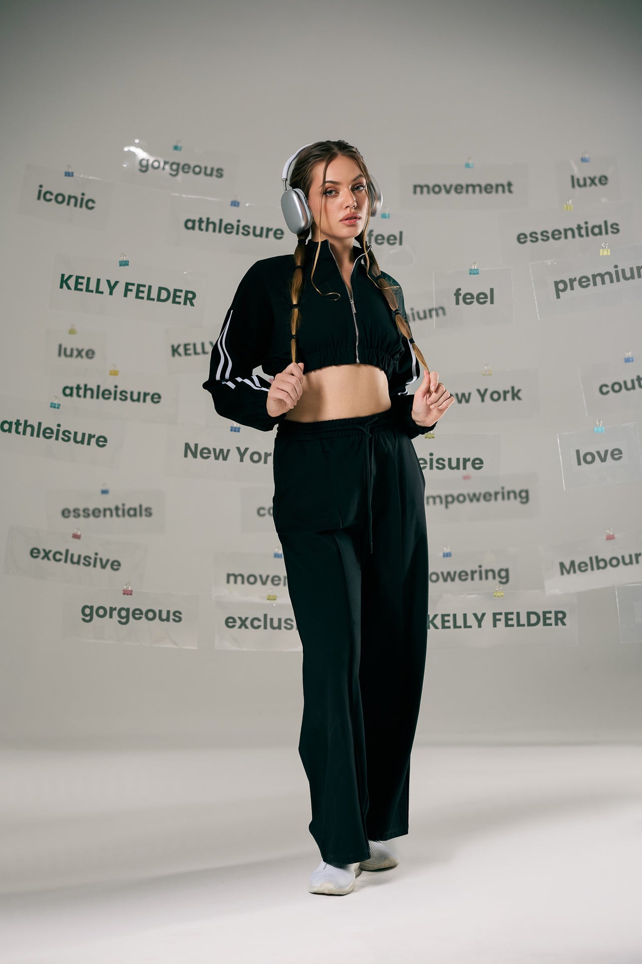 Layer Hug Cropped Sweater