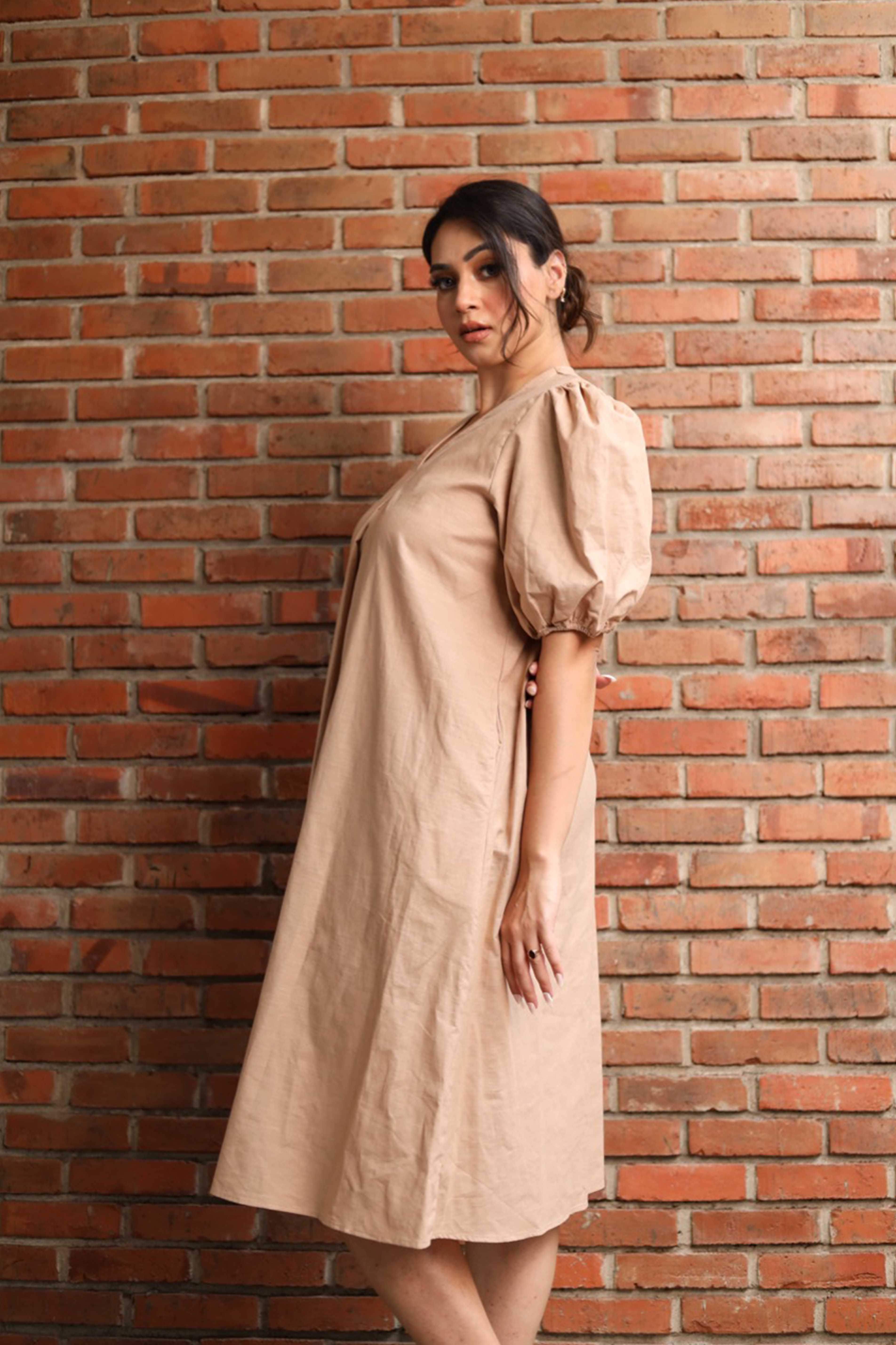 Elvora Linen Dress